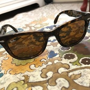 Ray-Ban Women's Sunglasses